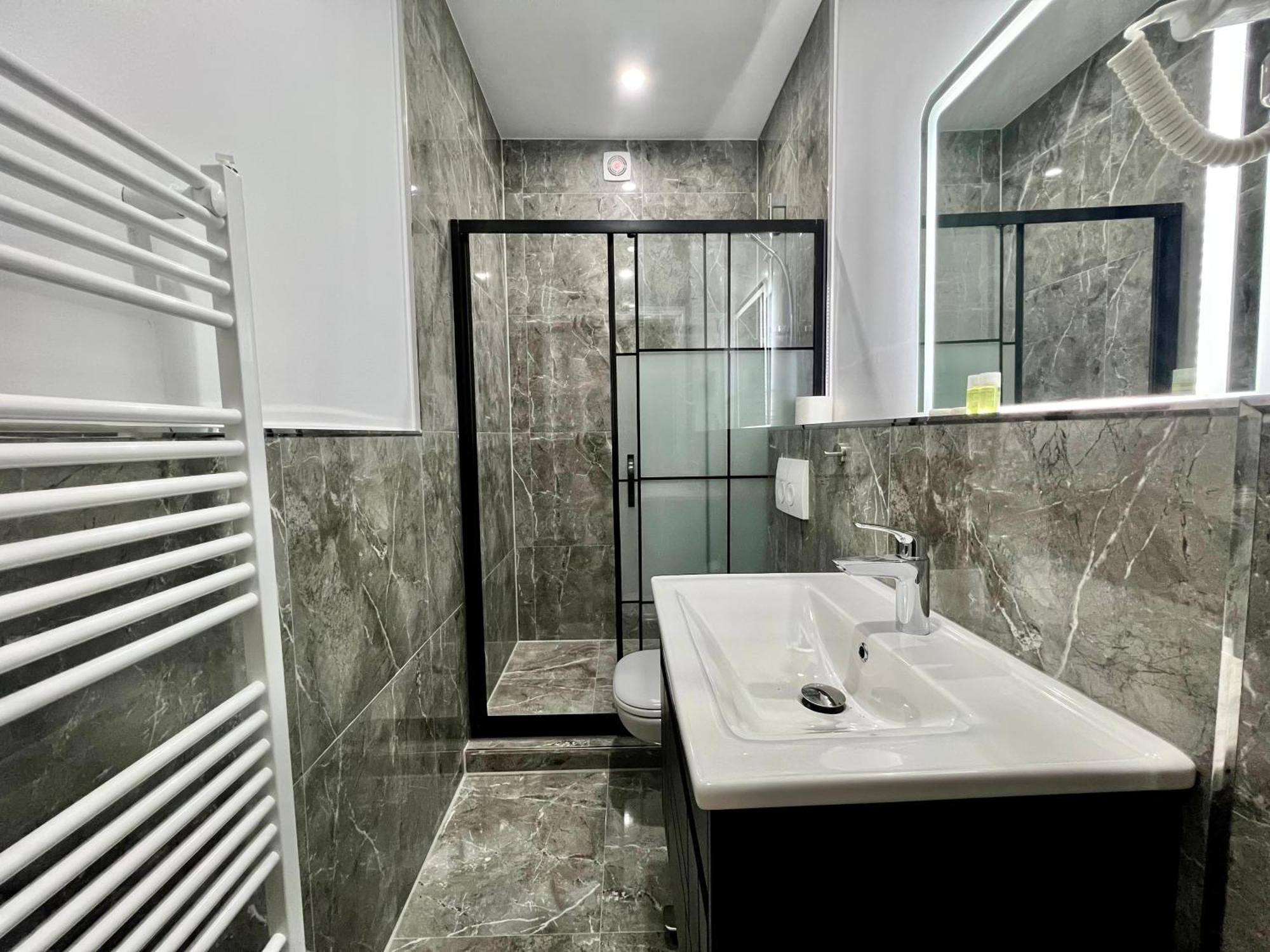 Durmaz Hotel 하노버 외부 사진